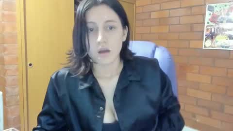 The girl of your dreams o online show from March 2025 10:55:02 PM