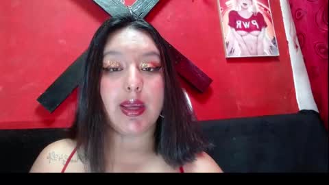 Mariana online show from November 2025 09:14:02 PM