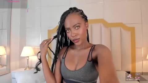    online show from November 2025 04:04:01 AM