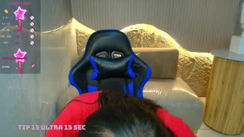 Dakotha  online show from September 2025 09:18:01 PM