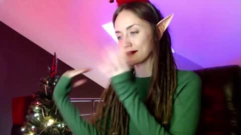 Dalia  online show from December 2024 10:28:01 AM