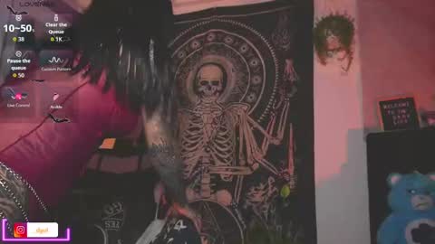 dalia_vorhees online show from November 2025 01:48:02 AM