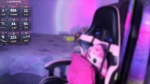 Dalia April online show from April 2026 12:47:02 PM