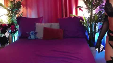 DalidaSelena online show from March 2026 09:17:01 AM