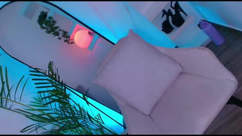 dalilathoms online show from March 2026 10:35:01 PM