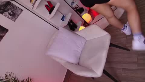 dalilathoms online show from June 2026 09:08:02 PM