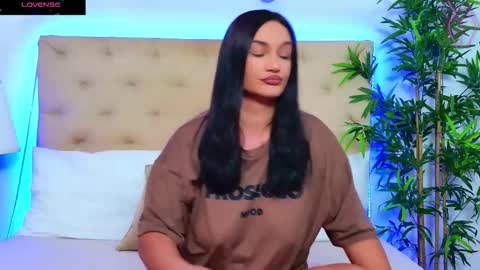 daliyaa_ online show from September 2025 08:37:02 AM