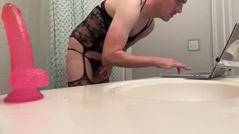 dallasjmg online show from March 2026 01:31:02 AM