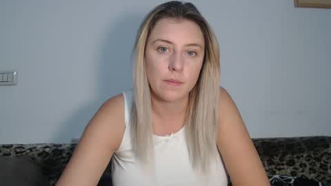 Maria online show from October 2025 09:24:01 PM