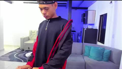 damar_felipe online show from February 2025 07:34:01 AM