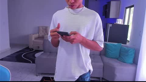 damar_felipe online show from February 2025 03:38:01 PM