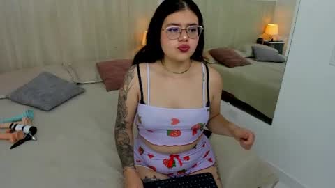 Damaris Ponce online show from June 2026 03:51:01 AM