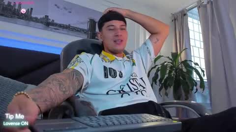 DAMIAN online show from February 2026 01:56:01 PM