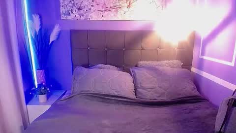 damian_n_lissa online show from October 2025 01:42:02 AM