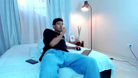 Damian online show from June 2026 12:29:01 PM