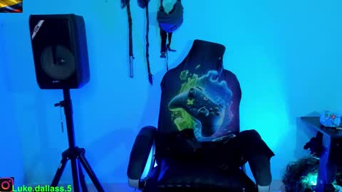 Damian torner online show from December 2025 08:01:01 AM