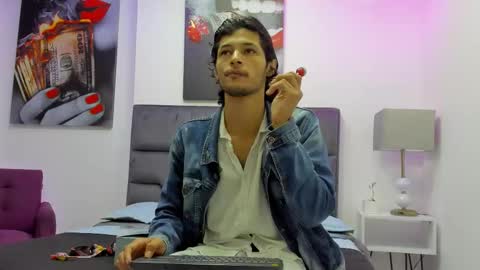 Snapshot of damian_vadim chatting on February 2026 11:29:02 AM Damian Vadim online show from February 2026 11:29:02 AM