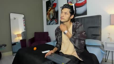 Snapshot of damian_vadim chatting on February 2026 11:42:01 AM Damian Vadim online show from February 2026 11:42:01 AM