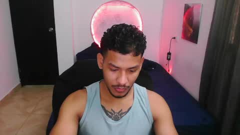 instagram damiannreed. online show from April 2026 03:16:02 PM