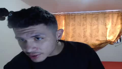 Snapshot of damiansexyboy69 chatting on November 2025 12:04:01 PM damiansexyboy69 online show from November 2025 12:04:01 PM