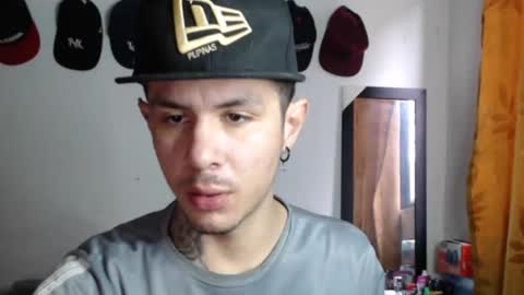 damiansexyboy69 online show from December 2025 09:32:01 PM