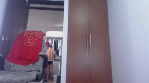 Snapshot of dammuscle chatting on May 2026 05:07:01 PM dammuscle online show from May 2026 05:07:01 PM
