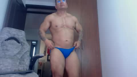 Snapshot of dammuscle chatting on May 2026 04:34:01 PM dammuscle online show from May 2026 04:34:01 PM