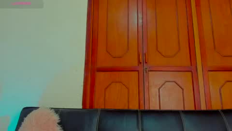 Kary-- independent model Schedule 0530am-1000am colombian time online show from February 2025 05:42:02 AM