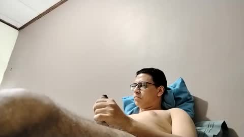 Snapshot of damnsexy0102 chatting on June 2026 02:46:01 AM DamnSexy0102 online show from June 2026 02:46:01 AM