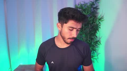 damon_frost online show from April 2026 09:31:02 PM