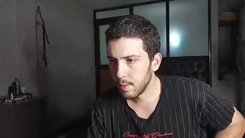 Snapshot of damon_hell chatting on January 2026 04:20:02 PM Damon online show from January 2026 04:20:02 PM