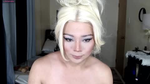 Snapshot of damselinmistress chatting on May 2026 01:27:01 PM Alessandra online show from May 2026 01:27:01 PM