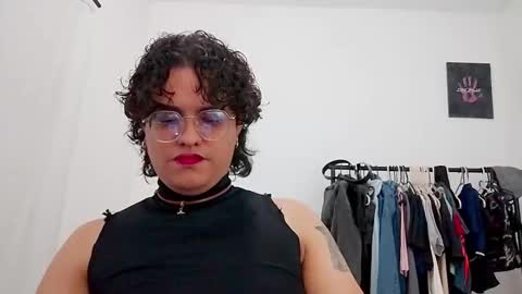 Snapshot of dan_blous chatting on March 2026 11:44:01 PM Diane Blosson online show from March 2026 11:44:01 PM