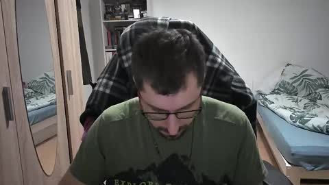 Snapshot of dan_the_man405 chatting on November 2025 08:52:02 PM King Dan online show from November 2025 08:52:02 PM