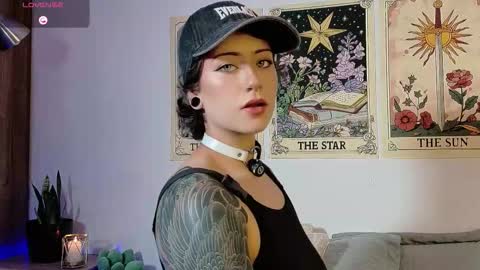 Bluemoon online show from September 2025 06:35:02 PM