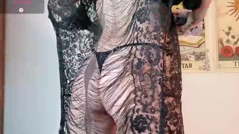 Bluemoon online show from November 2025 06:28:02 PM