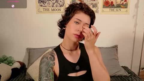 Bluemoon online show from November 2025 02:13:01 AM