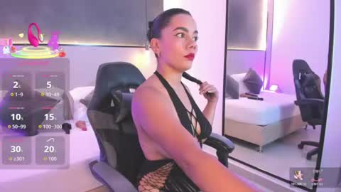 Snapshot of dana_daree chatting on July 2026 07:20:02 PM D A N A online show from July 2026 07:20:02 PM