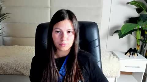 Dana Dom online show from October 2025 02:59:02 AM