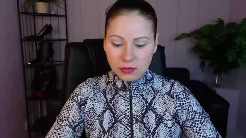 Dana Dom online show from April 2026 03:56:01 AM