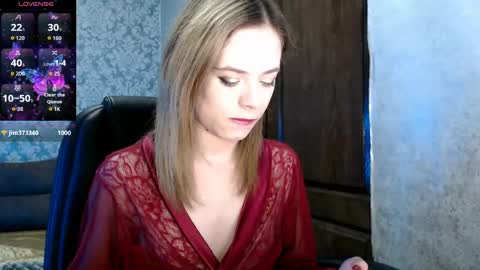 Dana SmileX online show from March 2026 08:23:02 PM