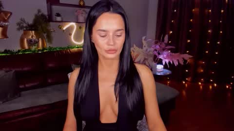 DanaMiers online show from December 2025 04:10:02 AM