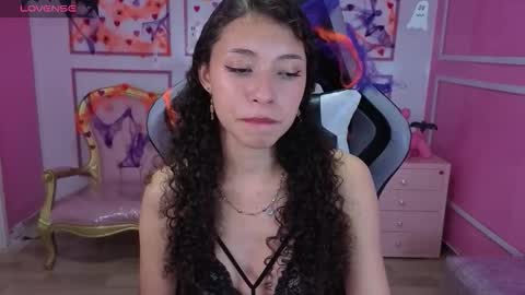 Danatella  online show from October 2025 12:55:01 PM