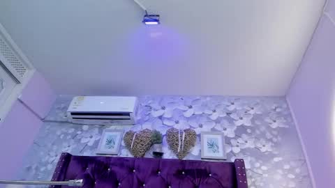 Snapshot of danee_19 chatting on February 2026 11:46:02 AM Daniela online show from February 2026 11:46:02 AM