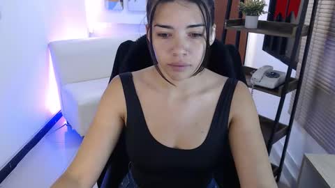 Snapshot of dangel_noir6 chatting on February 2026 11:50:01 AM Veronica online show from February 2026 11:50:01 AM