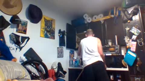 Snapshot of danghotdusty chatting on January 2025 04:30:02 PM Dangelotysm online show from January 2025 04:30:02 PM