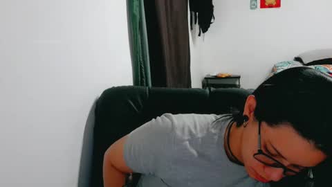 dani y jocelyn online show from November 2025 08:34:02 PM