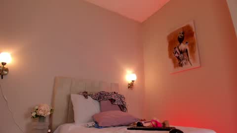 Snapshot of dani_skinny_ chatting on February 2025 02:49:01 PM Hi I am Dani online show from February 2025 02:49:01 PM