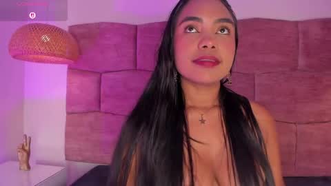 Snapshot of dani_velvet chatting on April 2026 02:35:01 AM online show from April 2026 02:35:01 AM