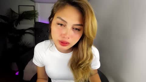 Snapshot of danicawinks chatting on May 2026 12:15:01 AM Danica online show from May 2026 12:15:01 AM